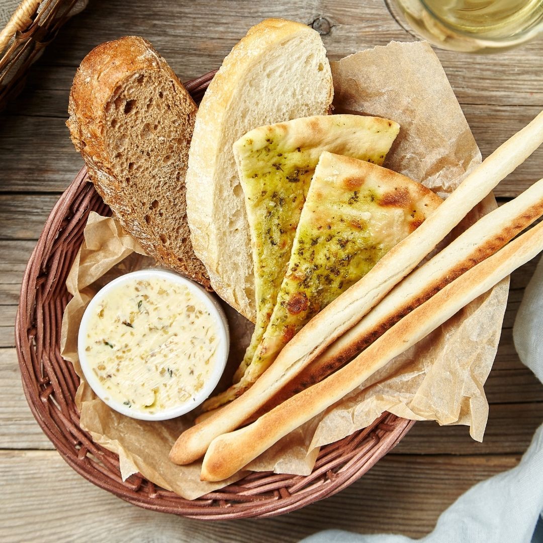 Hummus with Bread